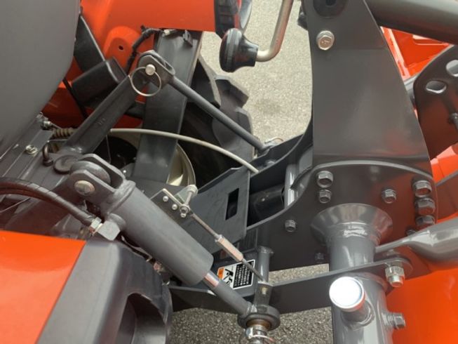 トラクター B17X-BSMAGRF3 写真７